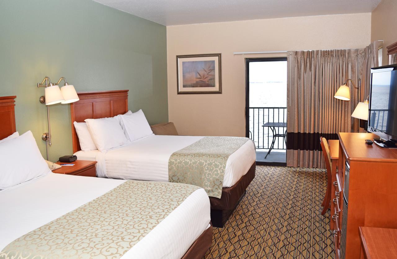 Beachfront Hotel Houghton Lake Exteriör bild